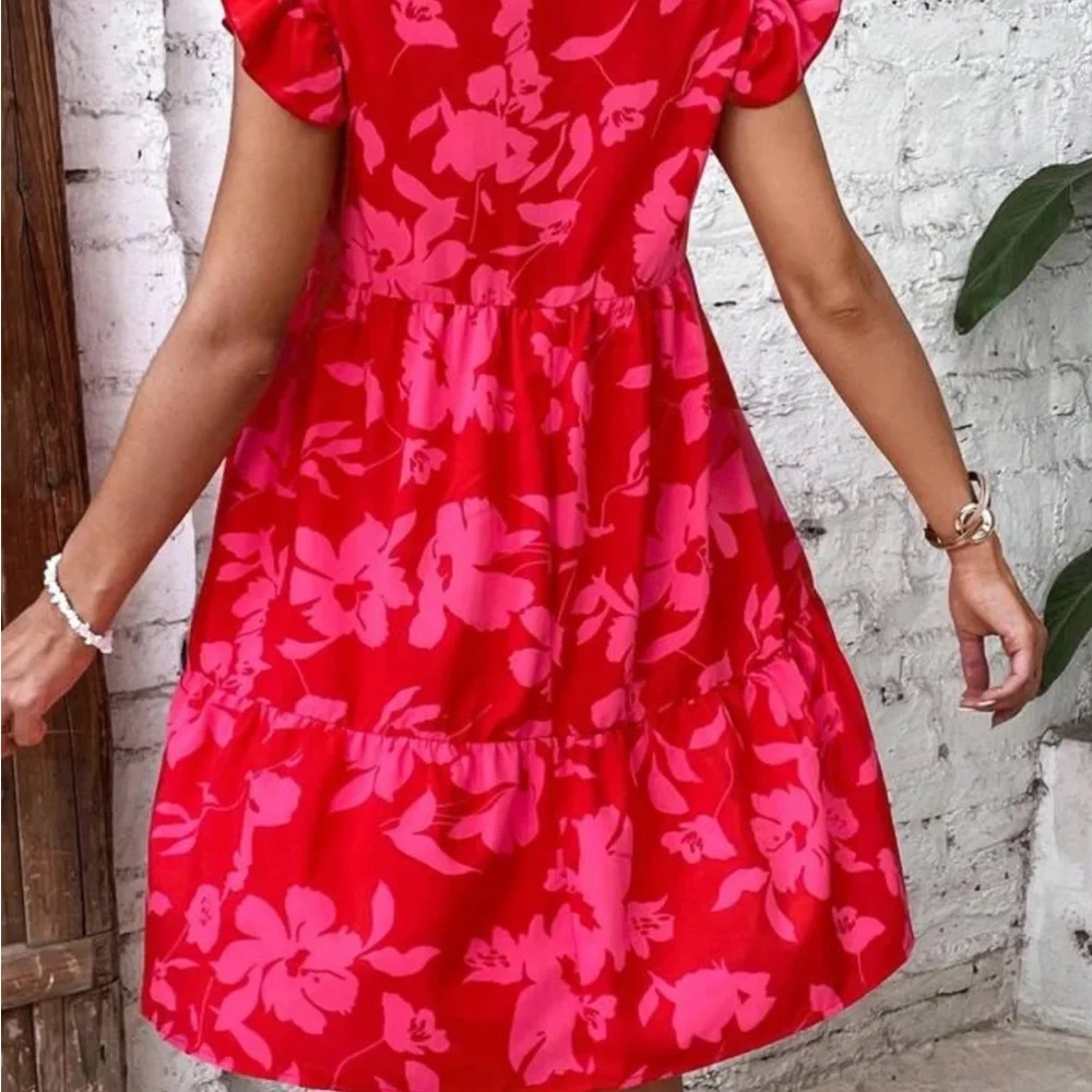 Adorable Floral dress 🌸🌼🌸🌼 Bag is the NWT🌸🌼🌸🌼 - Picture 5 of 6